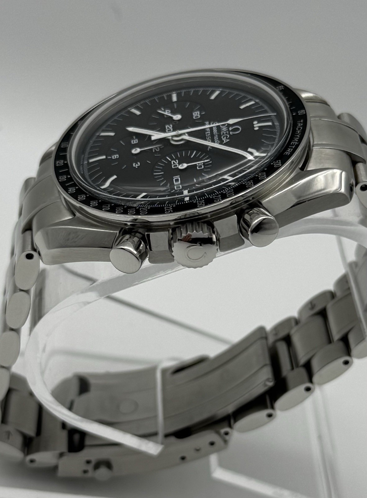 Omega Speedmaster Professional – Apollo Xvii 2002 Limited Edition