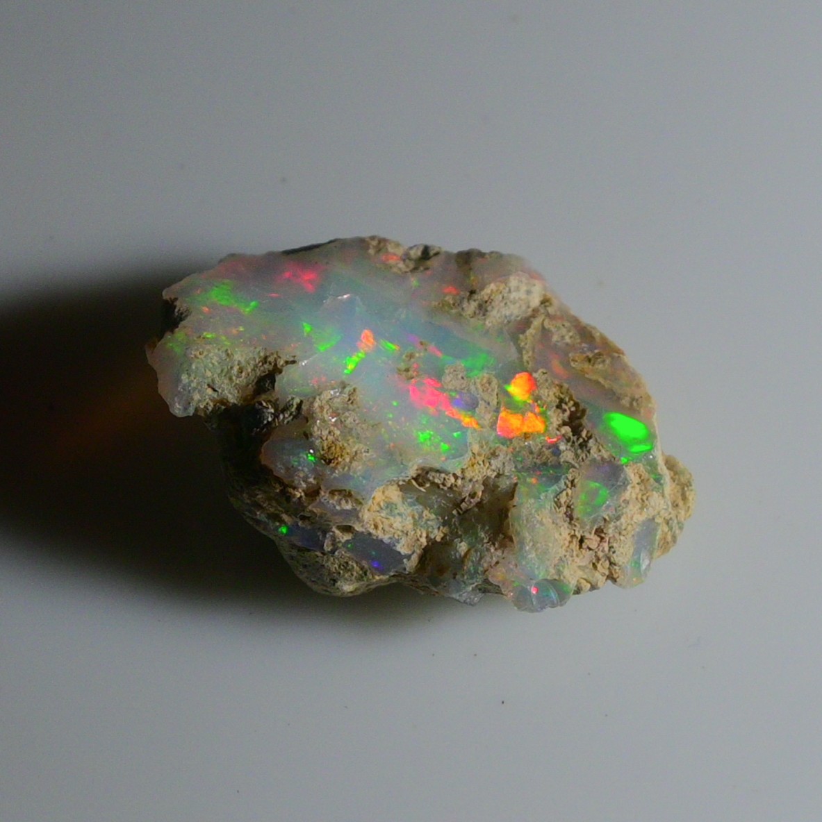 24.90 Ct Smooth White Ethiopian Opal Rough, Ideal for Jewelry – Natural Raw Opal