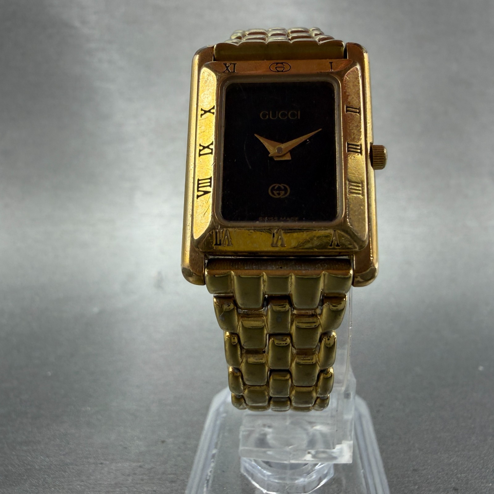 Gucci 4200L Tank Watch Women 21mm Black Dial Gold Tone Rectangle New Battery