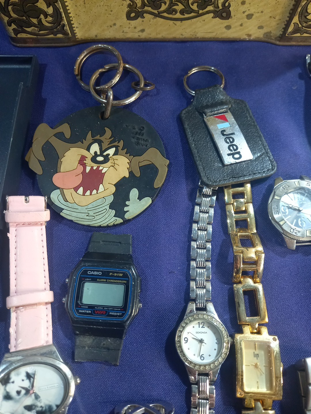Vintage Tin With Watches Etc Joblot