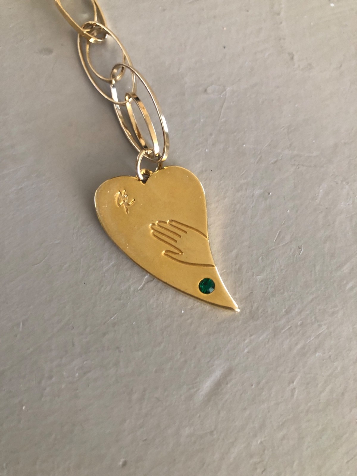 Y2K Crystal pavé ‘Hand on Heart’ Lariat Necklace + clover goldtone chain belt
