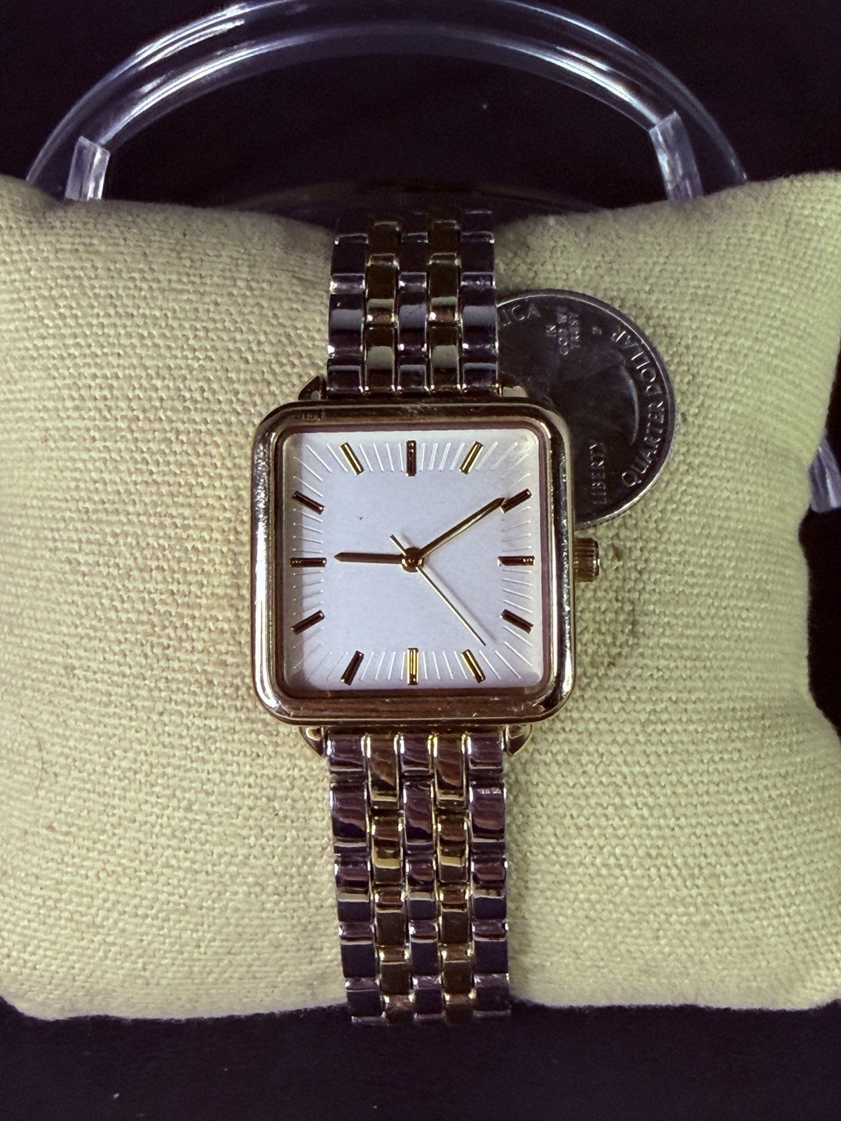 28mm Womens Square Gold Case NEW BATTERY White Dial Gold Bracelet 853