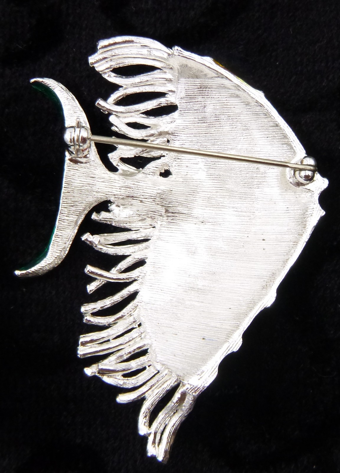 Vintage enamel FISH Pin BROOCH not signed silver tone