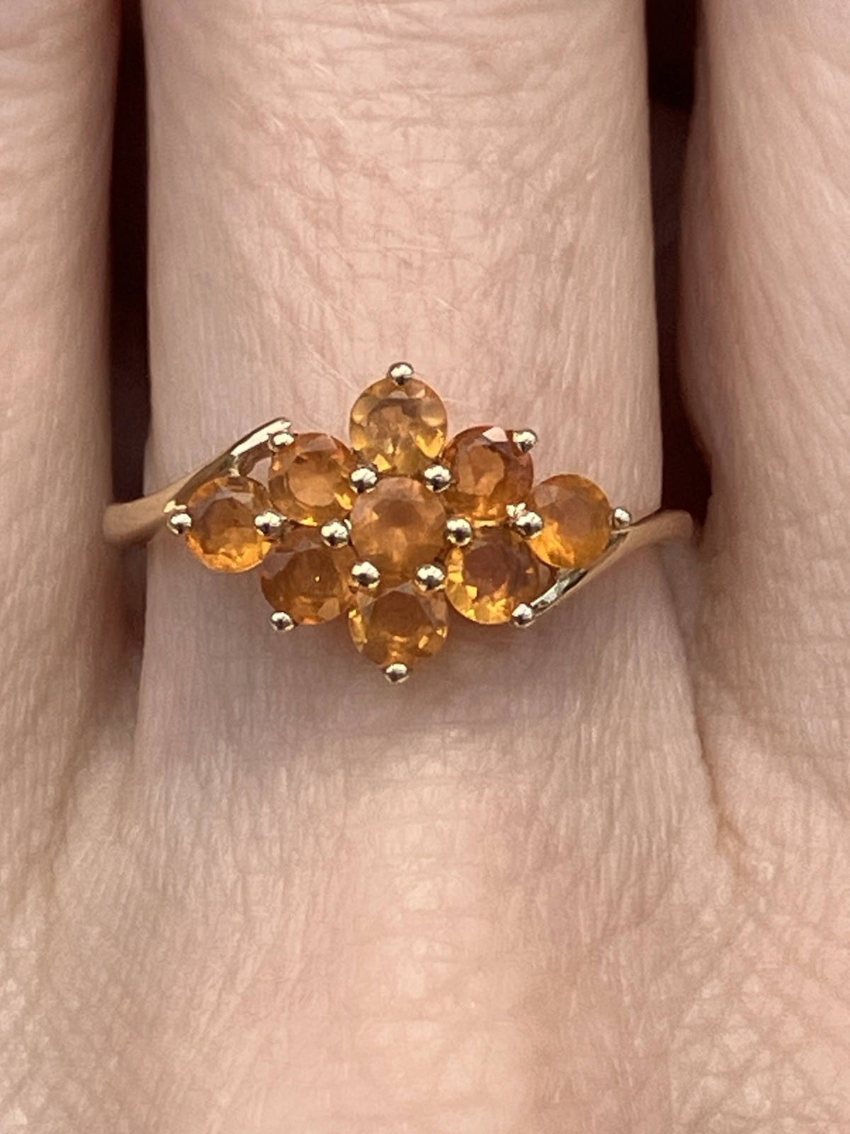 10K Gold Orange Cluster Ring Size 7.25 STS India Glass or Gemstones 1.95g