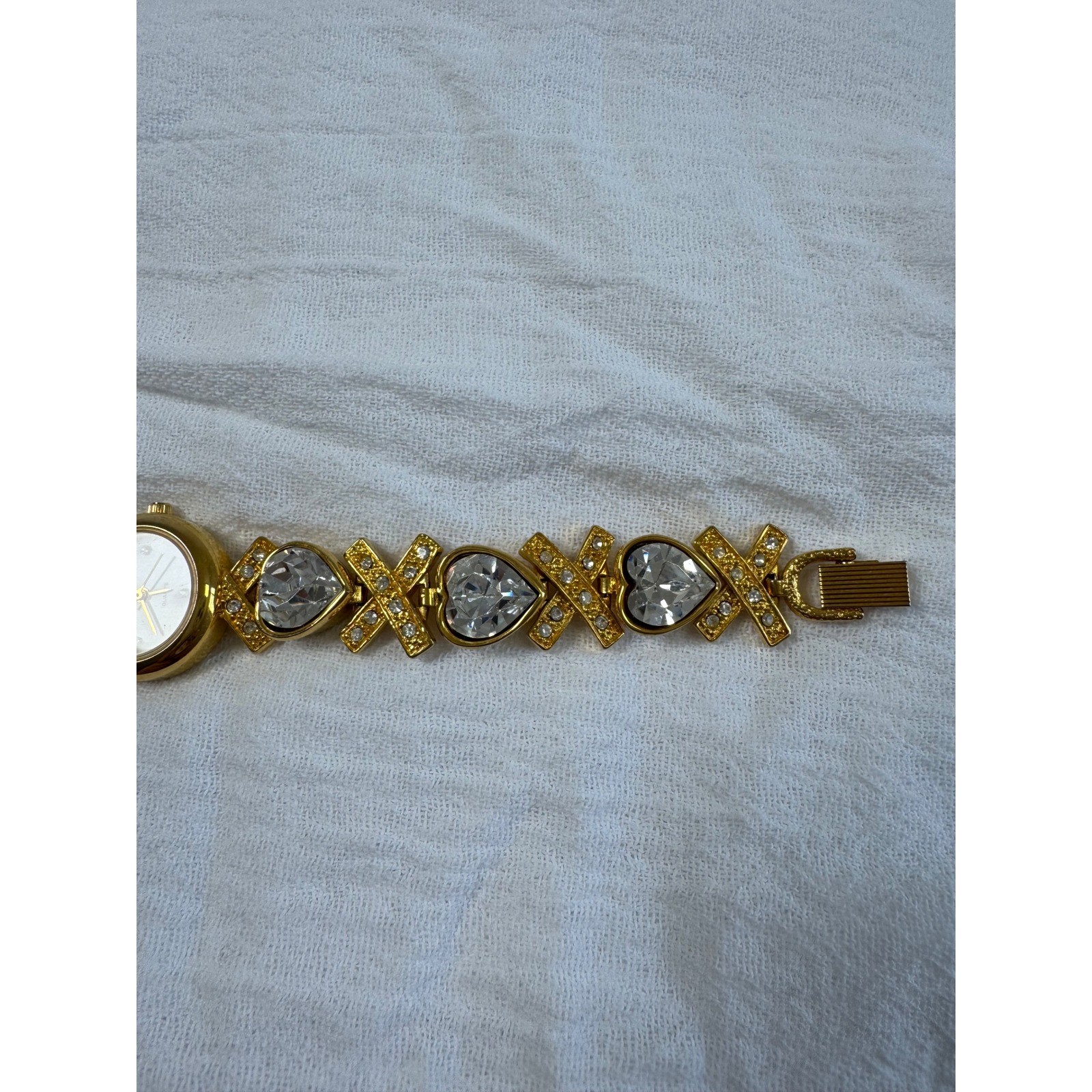 Vintage Reflections Women 7.25in Bracelet Watch Gold Heart Crystal X Links