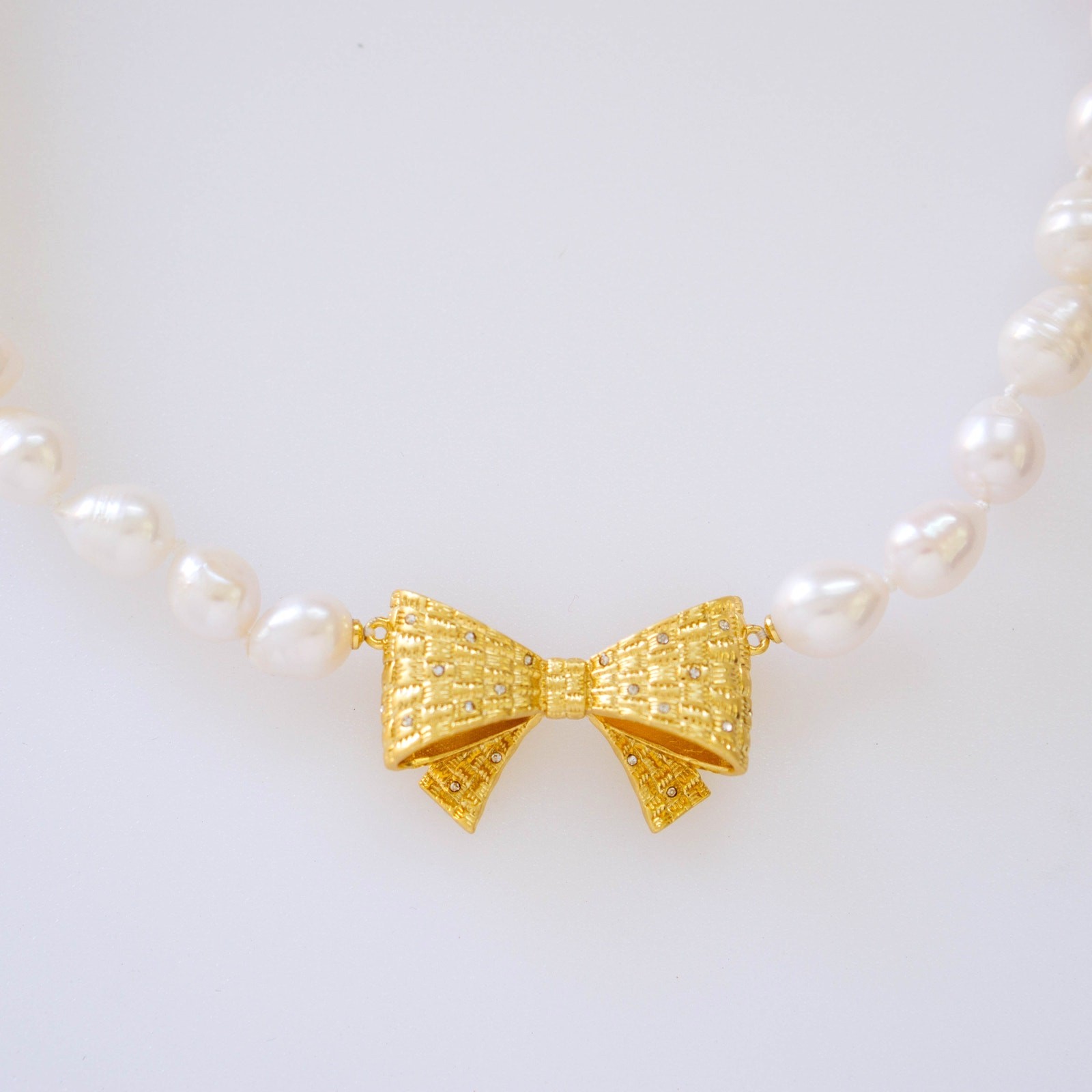 Kate Spade Wrapped In A Bow Pearl Necklace