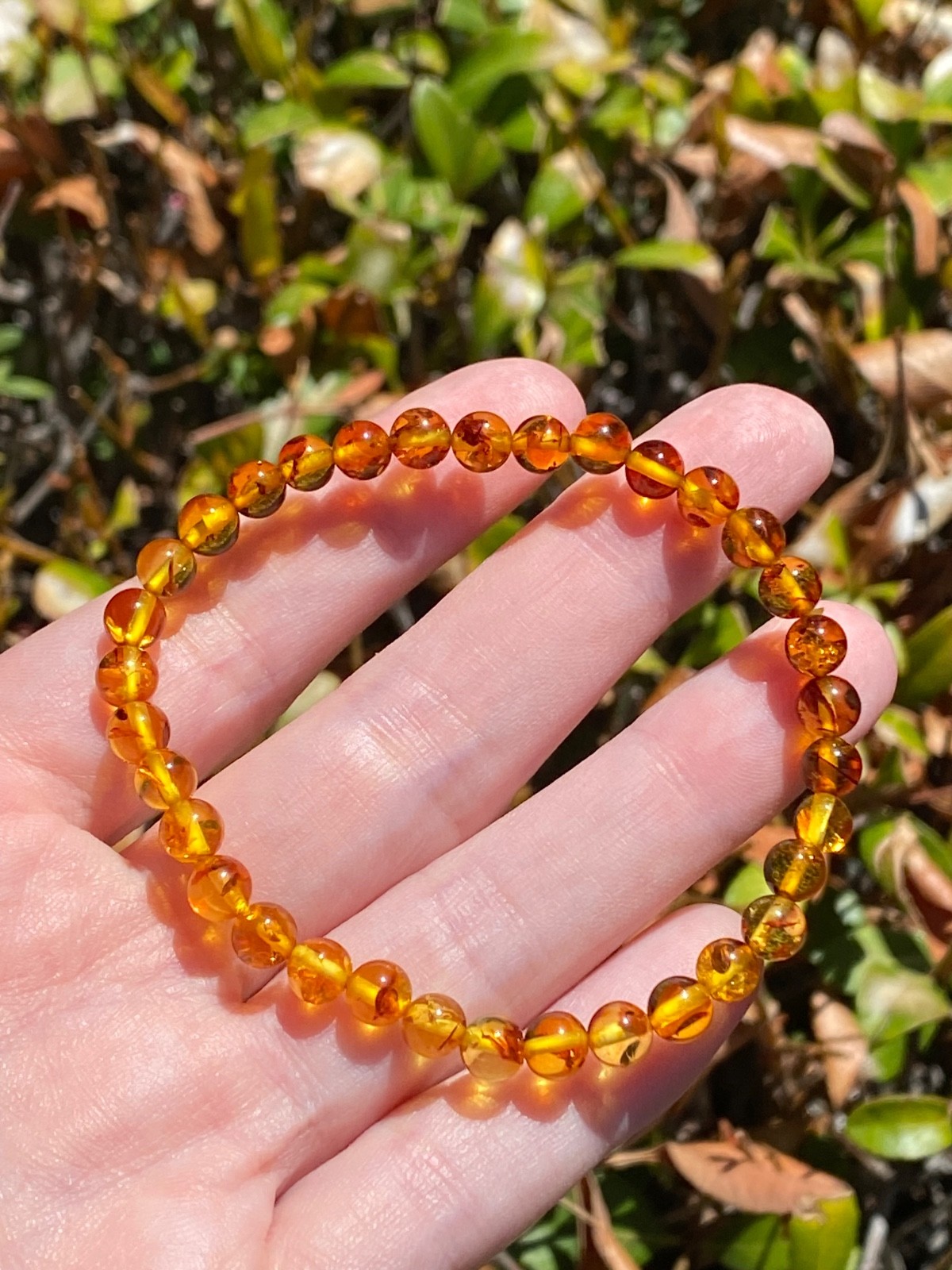 Flower Amber Stretch Bracelet – Approx. 5.8mm Beads – Fits Approximately 7 Inch