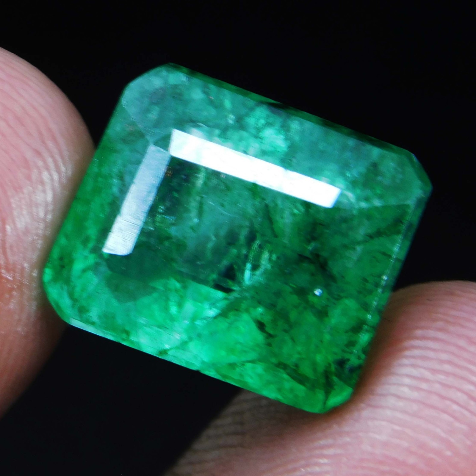 EMERALD 7.90 CT NATURAL COLOMBIAN EMERALD LOOSE STONE GEMSTONE 12.8 X 10.8 mm