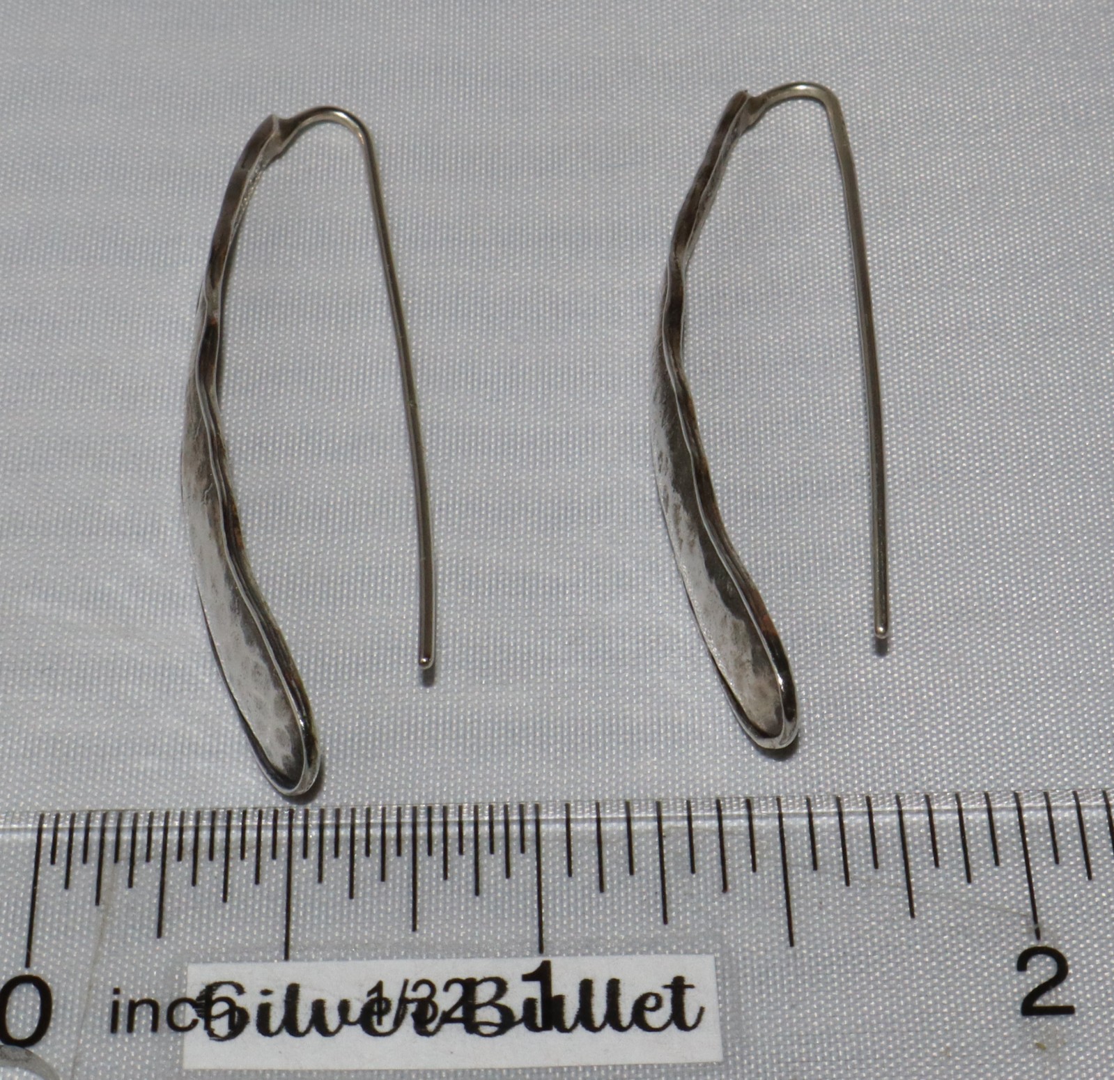 Vintage Paz Sterling Silver Hammered Ruffled Edge 2″ Long Threader Earrings