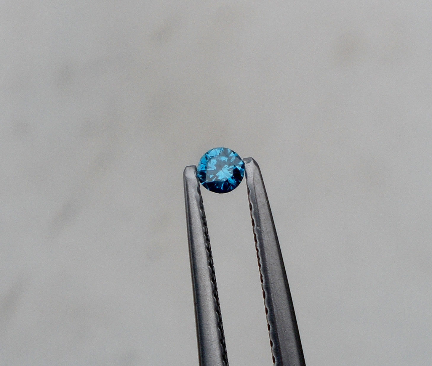 Blue Natural Diamond loose faceted Round 2.7mm