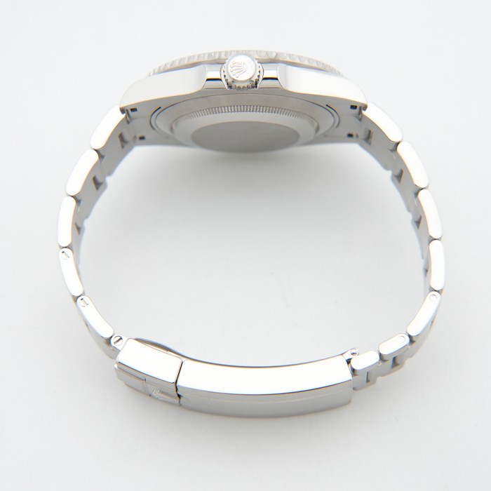 ROLEX Submariner Date 41 126610LV Warranty 2020