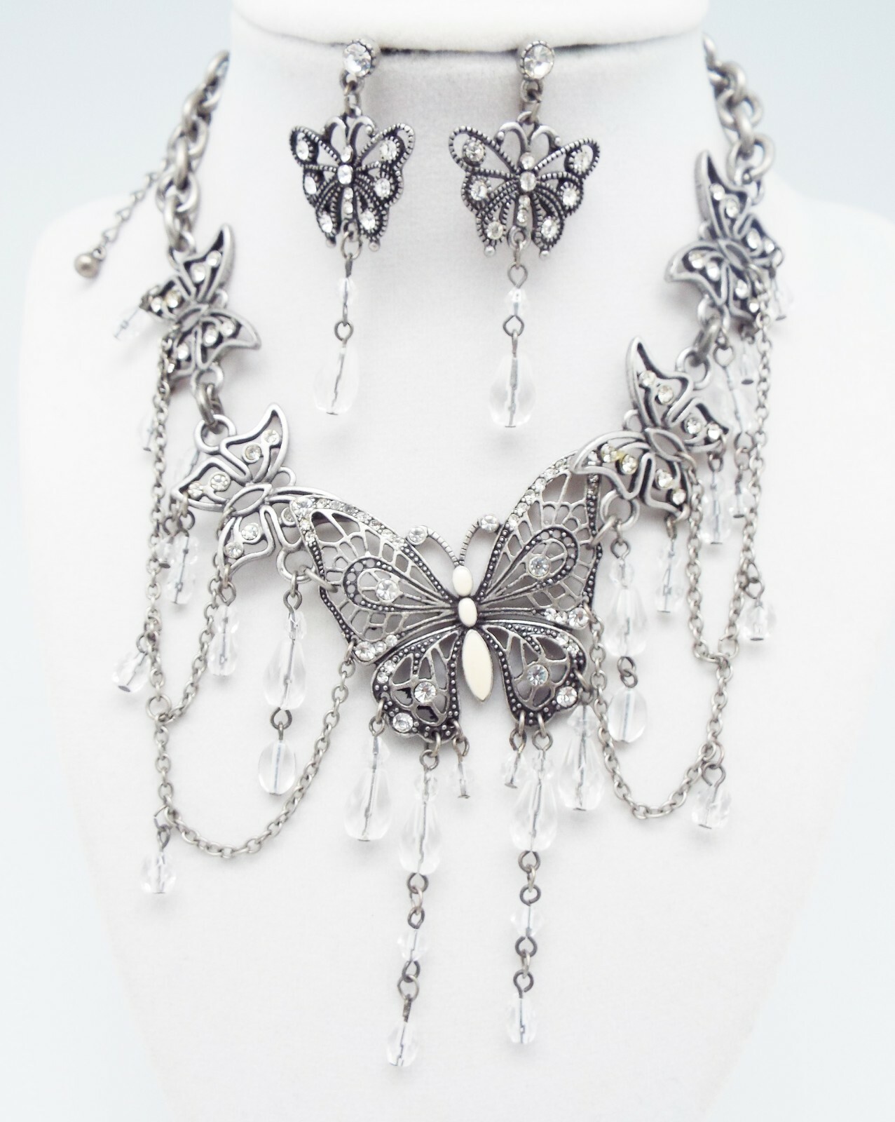 DESIGNER INSPIRED 17 in WHITE MULTI CRYSTAL ENAMEL BUTTERFLY JEWELERY SET NEW