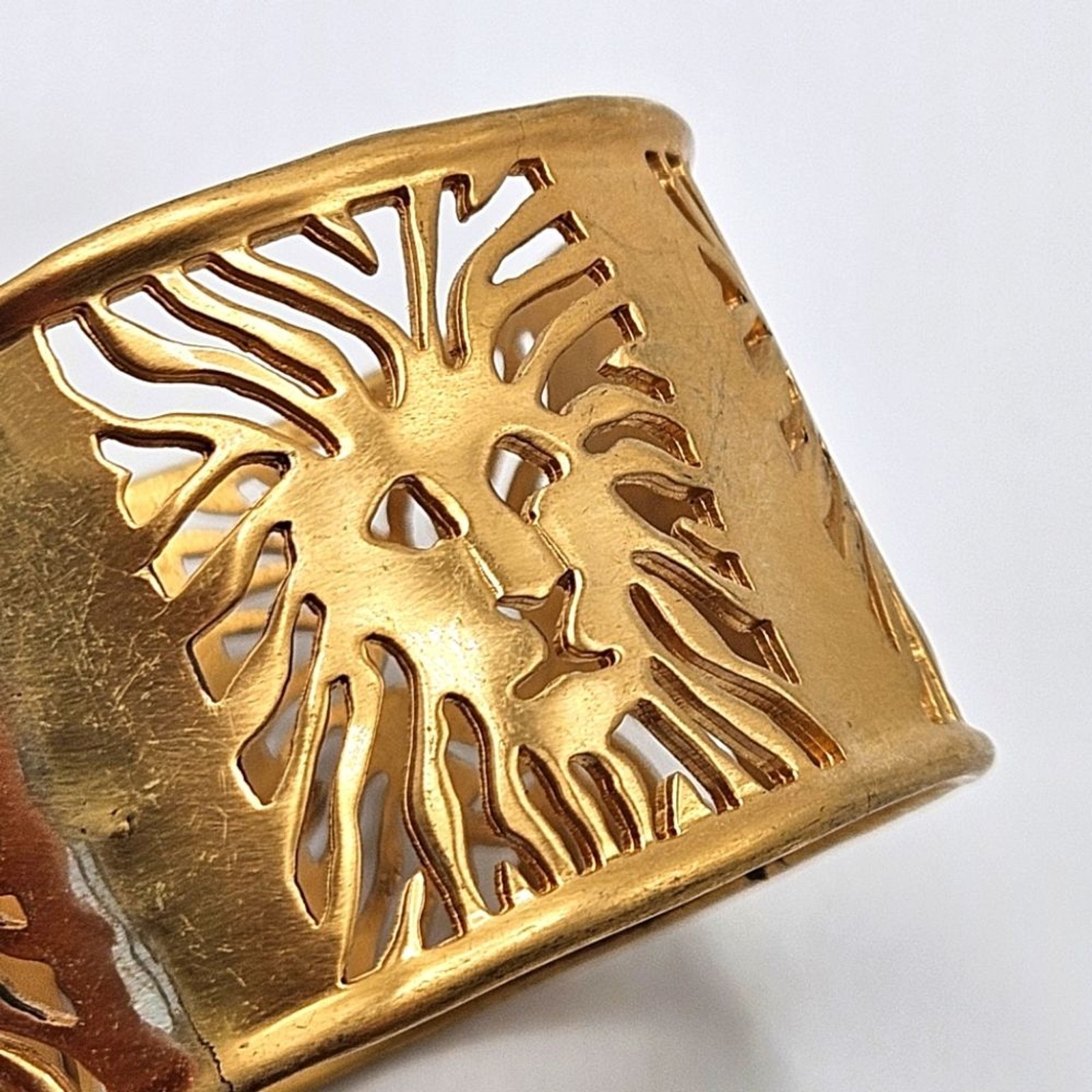 VINTAGE Rare Anne Klein Couture Gold Tone Lion Face Bangle Bracelet Signed