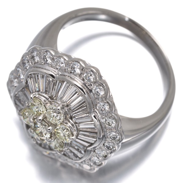 Light Yellow &Clear Diamond 1.83ct Tapered-cut Ring 900 Platinum
