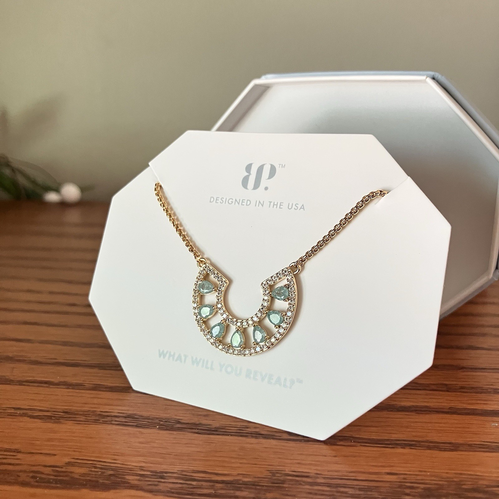 Bomb Party OG Necklace Ahead Of The Curve Turquoise Ice Crystal On Gold NK96095