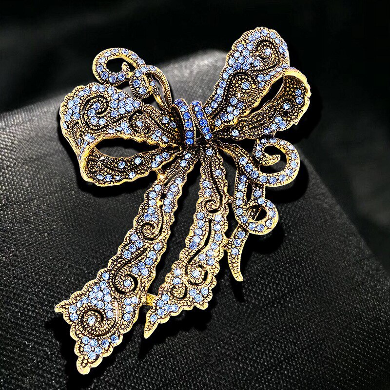 Creative Rhinestone Brooch Retro Brooch Pin Women Corsage High-end Accessories