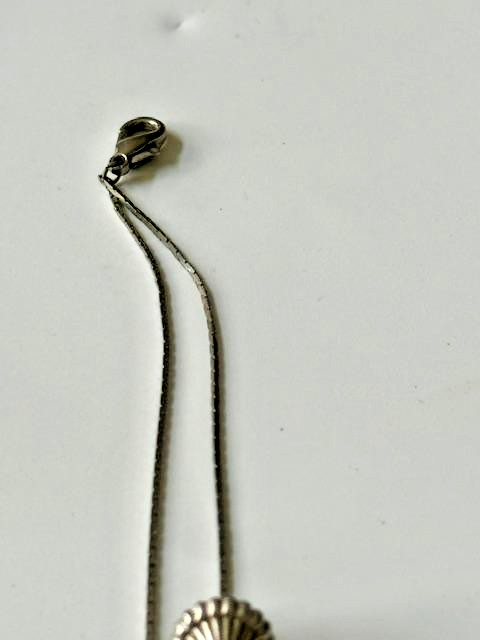 23” Antiqued Silver Tone Double Strand Embossed Bead Station Necklace Condition