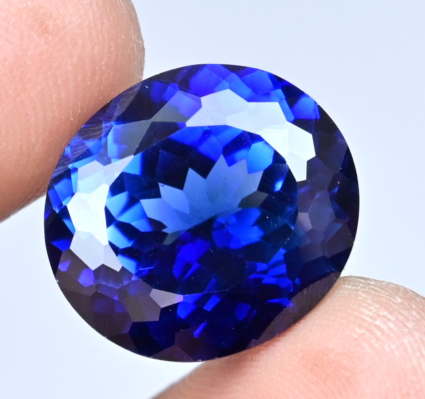 Natural Ceylon Blue Sapphire 26.70 Ct Oval Certified Flawless Loose Gemstone