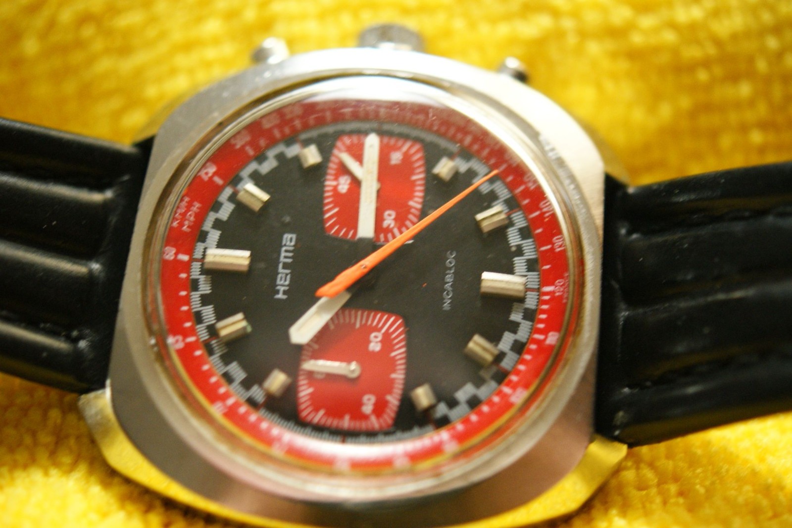 Vintage Herma Racing Design Valjoux 7733 / 45 Minute Hand Wind Chronograph