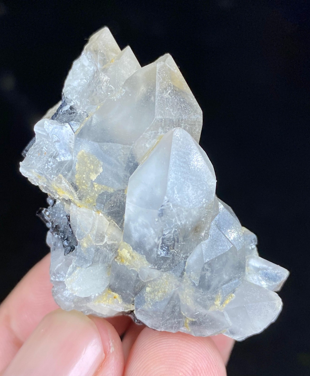 Natural Quardz With Black Tourmaline Crystal Specimen