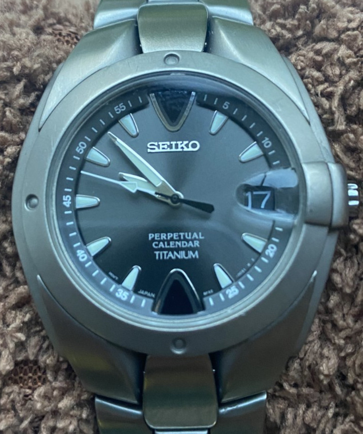 Seiko Perpetual Calendar 8F32-0049