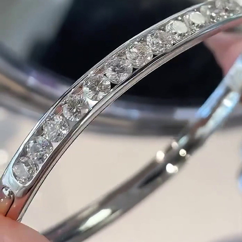 1.90 Ctw Round Cut Moissanite Bracelet Bangle Channel Set 14K White Gold Plated