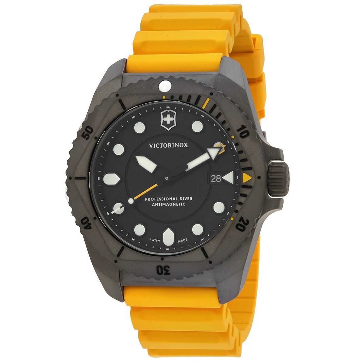 Victorinox Men’s Dive Pro Quartz Black Dial Titanium Watch – 241992 NEW