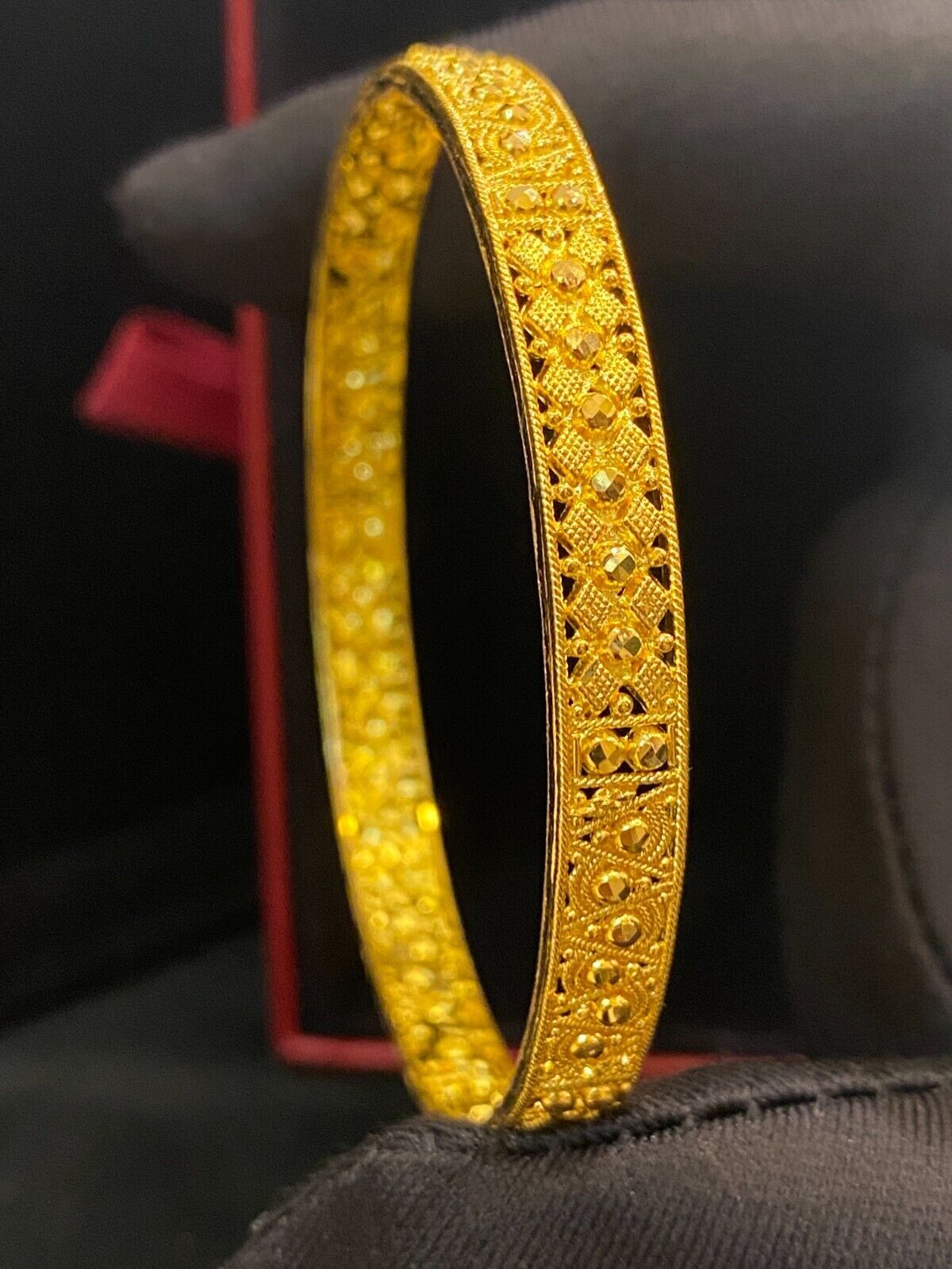 Gorgeously Dubai Handmade 6.40MM Bangle Bracelet In 916 Solid 22K Yellow Gold