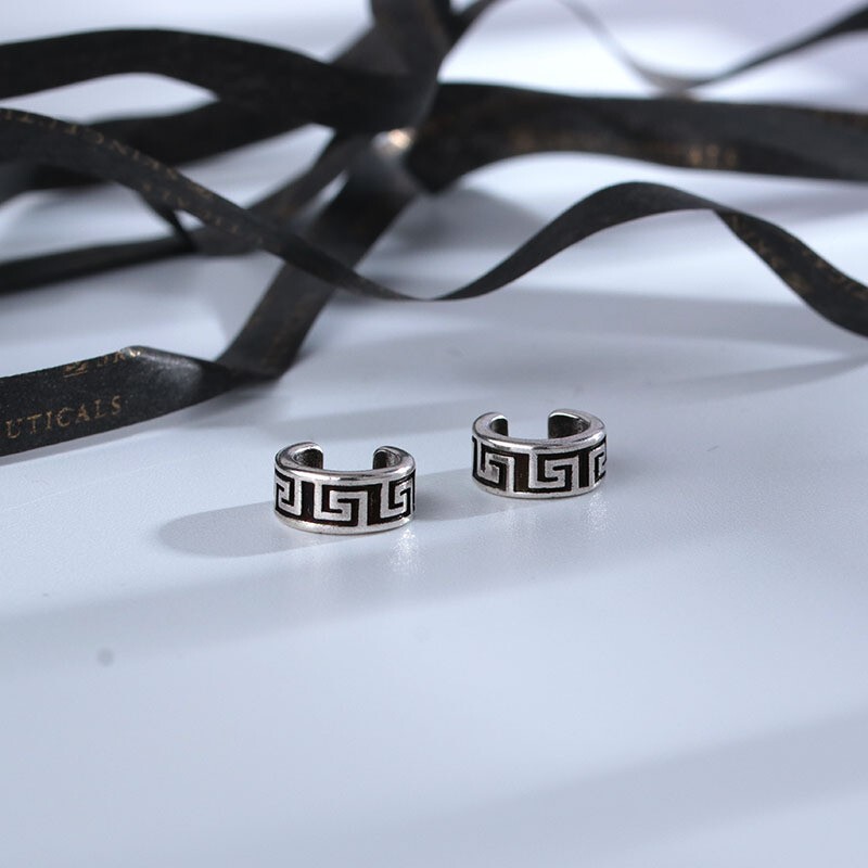 2pcs Retro Silver Simple Small Band Ear Cuff Clip Wrap Earrings 4x10mm Gift L39