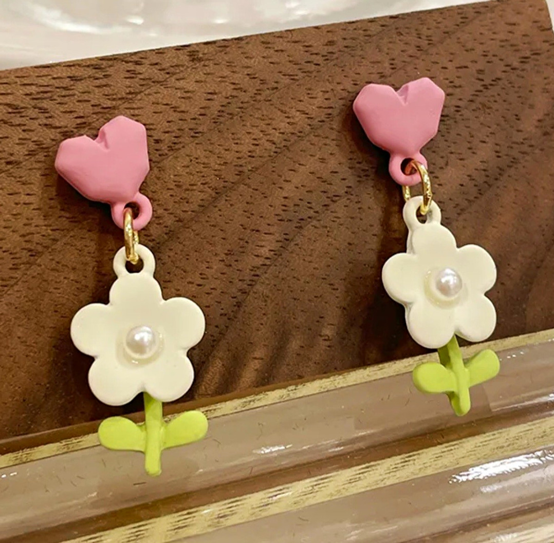 Pink Heart White Flower Stud Dangle Drop Earrings Sim Pearl Resin 29mm