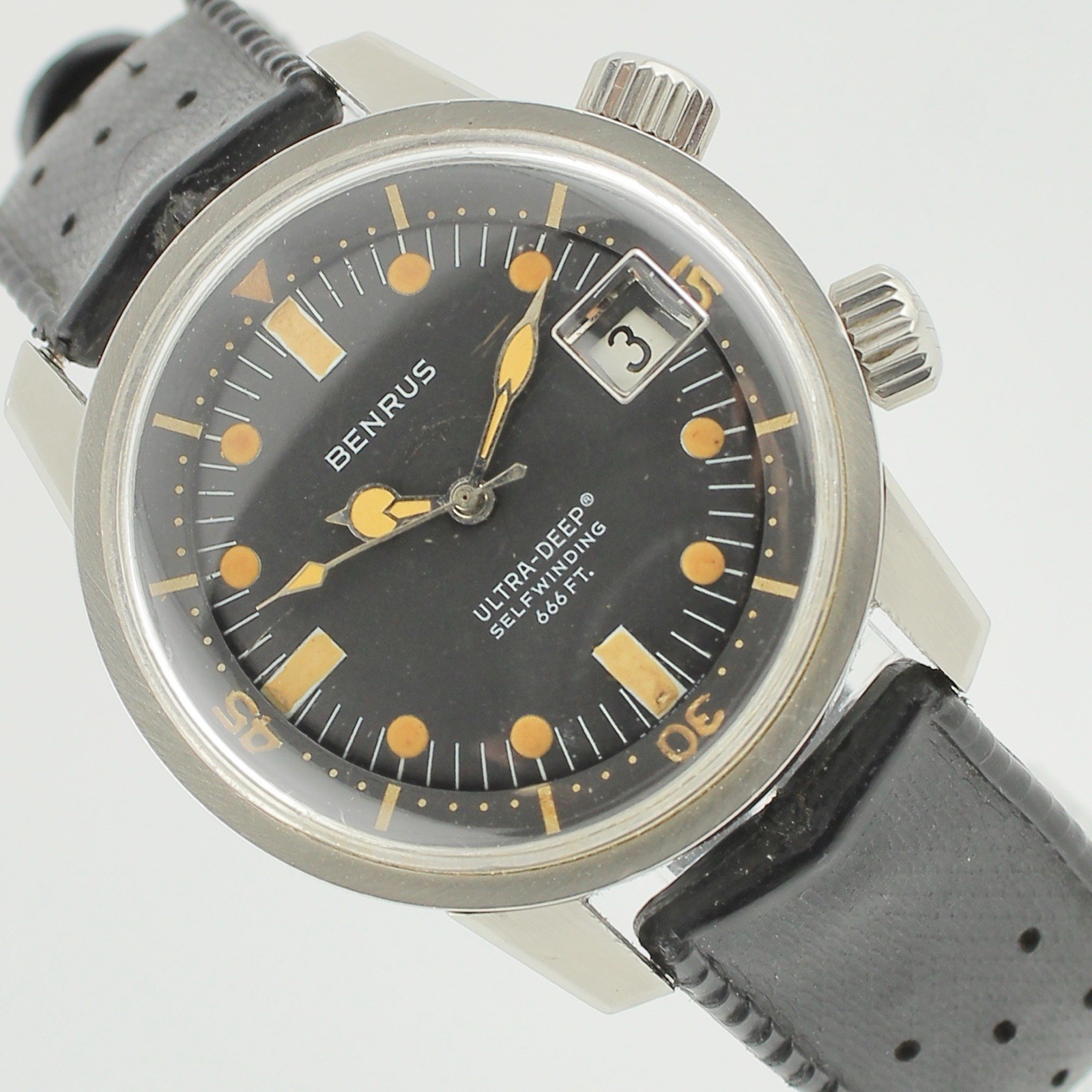 Benrus Ultra-Deep Super Compressor 6089 Vintage Diver Watch 36.5mm Black Dial
