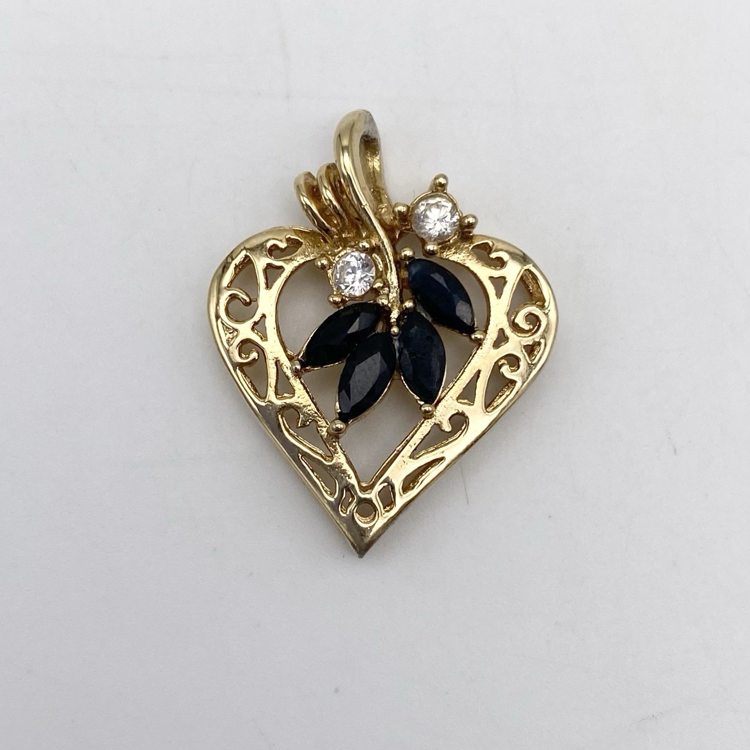 Vintage Heart Pendant Deep Blue And Clear Color Gems Gold Tone Filigree Jewelry