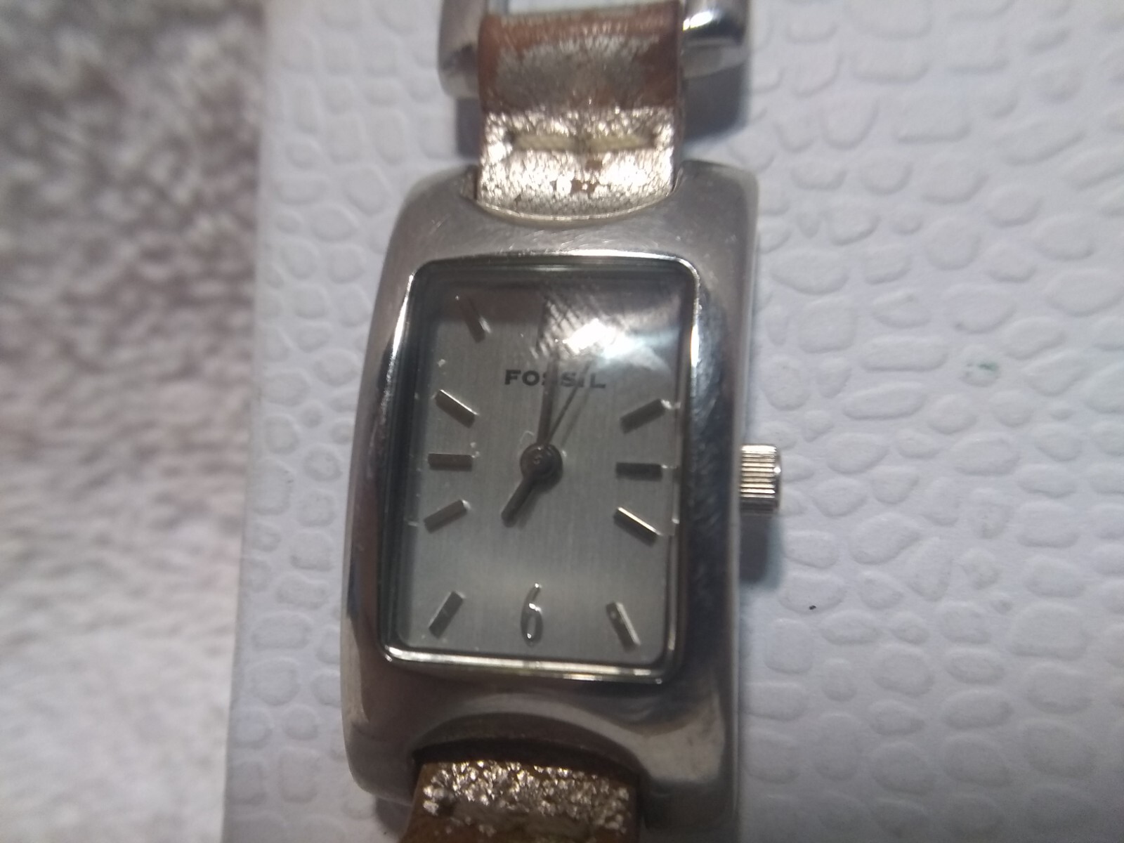 Fossil Quartz Watch Silver Dial Case Faded Pink Lather Link Band New Bat Works
