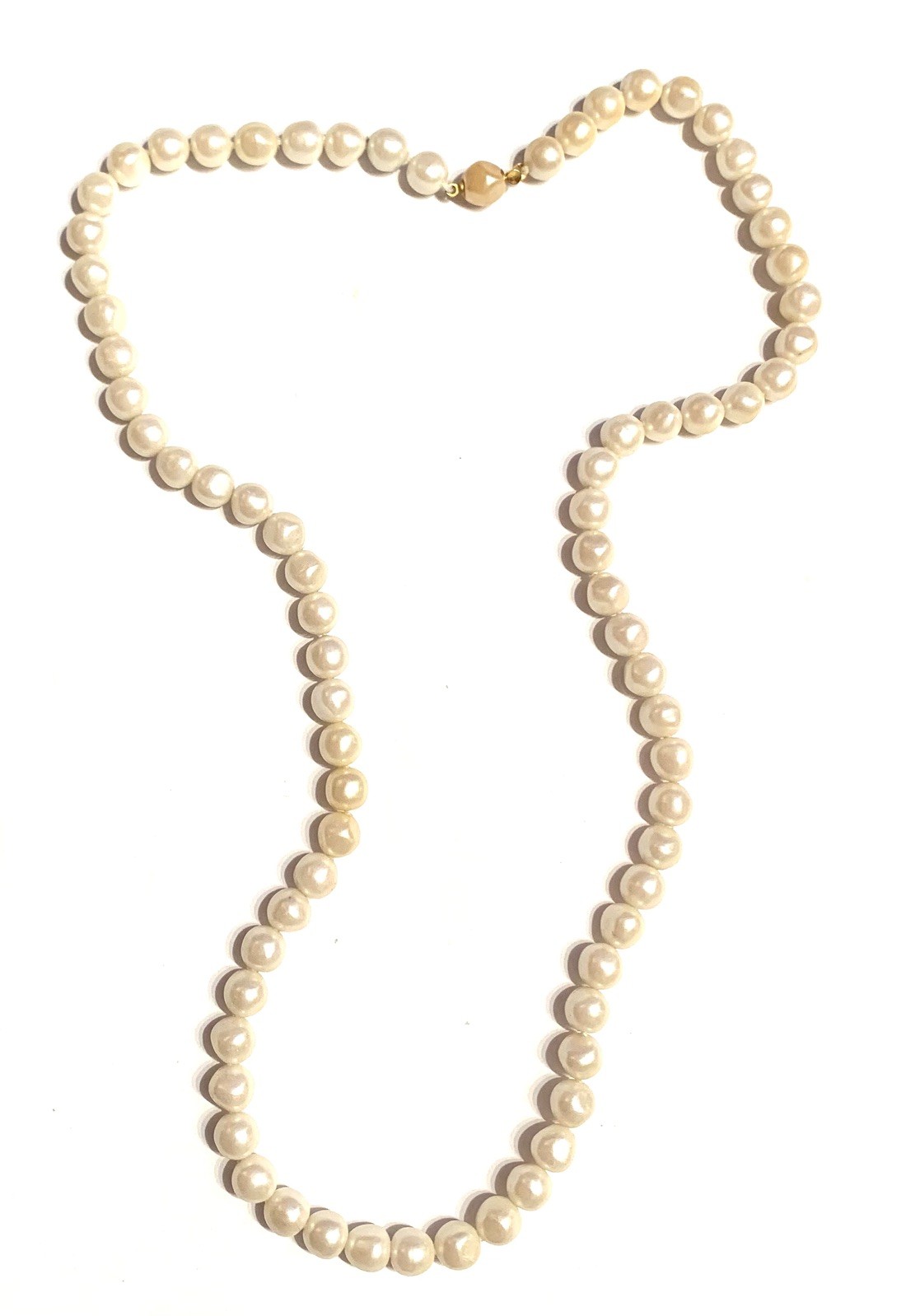 Vintage Faux Pearl Necklace with Gold Toned Push Lock 23” Length