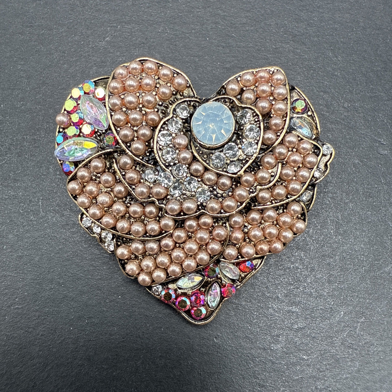 Rhinestone Pearl Heart Brooch Pin J26