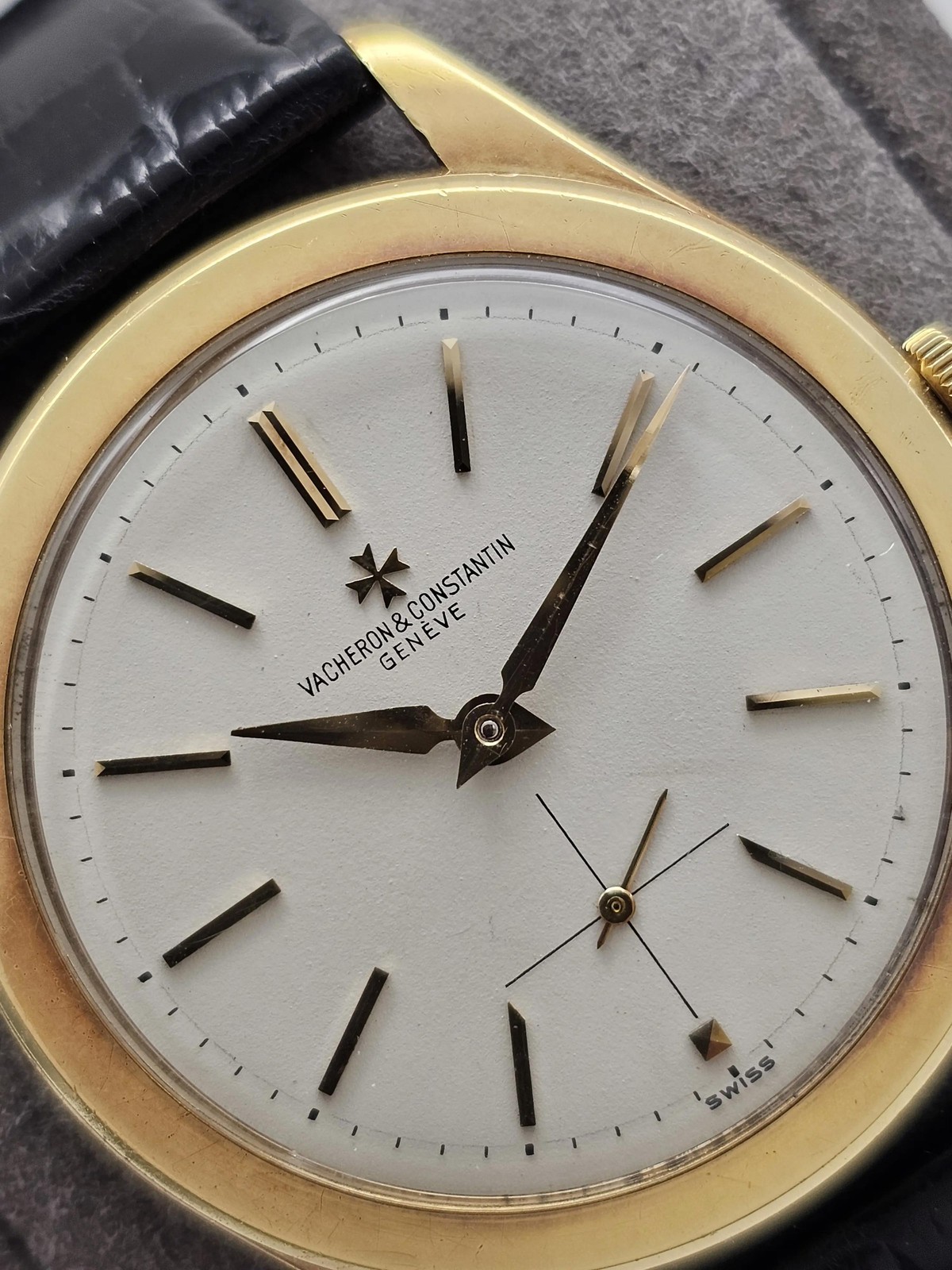 Vacheron Constantin 4600 18k Yellow Gold Silver Dial 36mm Vintage Watch