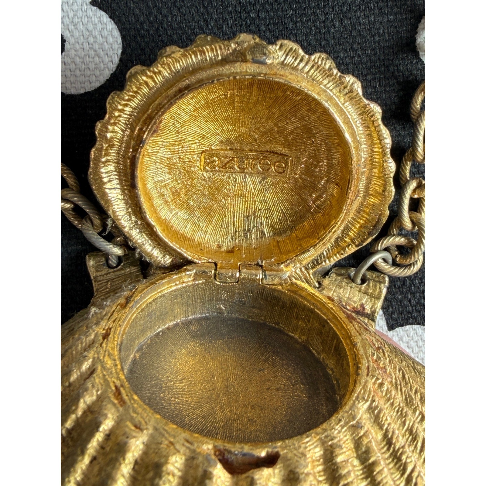Estee Lauder Azuree Seashell Solid Perfume Pendant Necklace Gold Tone Vintage