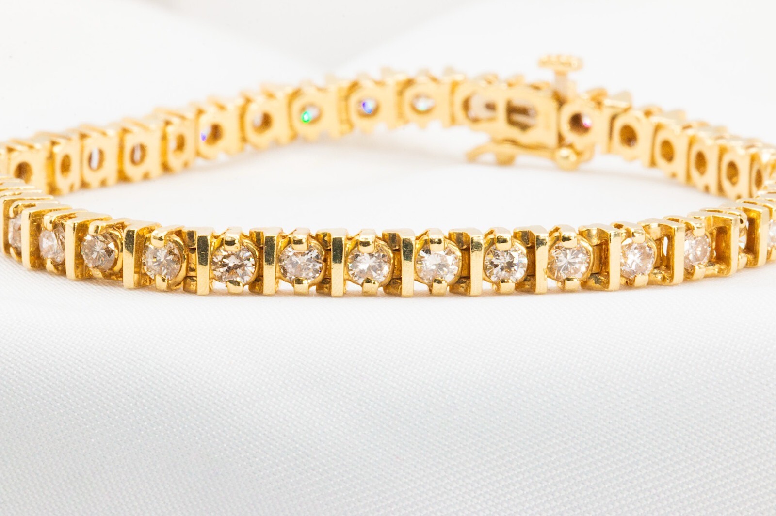 Vintage 3.54CT Diamond Tennis Bracelet in 14K Yellow Gold