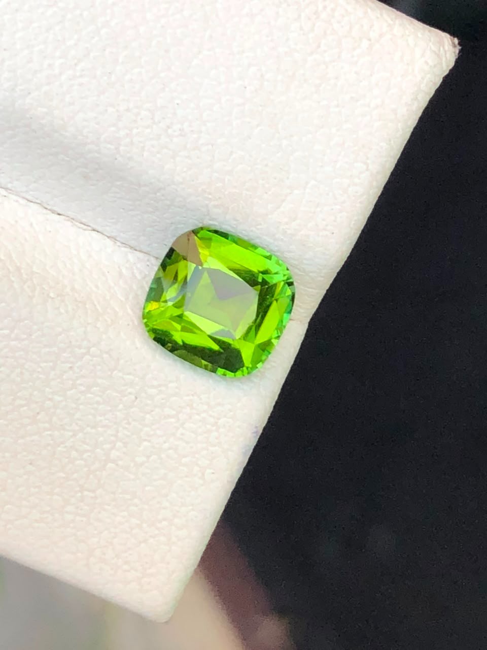 1.60ct Natural Loupe Clean Neon Lime Green Tourmaline Cushion Cut Loose Gemstone