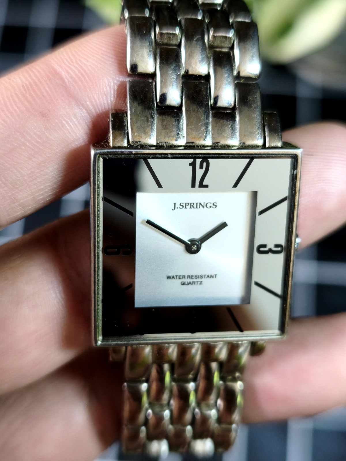 VINTAGE J.SPRINGS BY SEIKO INSTRUMENTS SQUARE MIRROR-DIAL QUARTZ DRESS WATCH