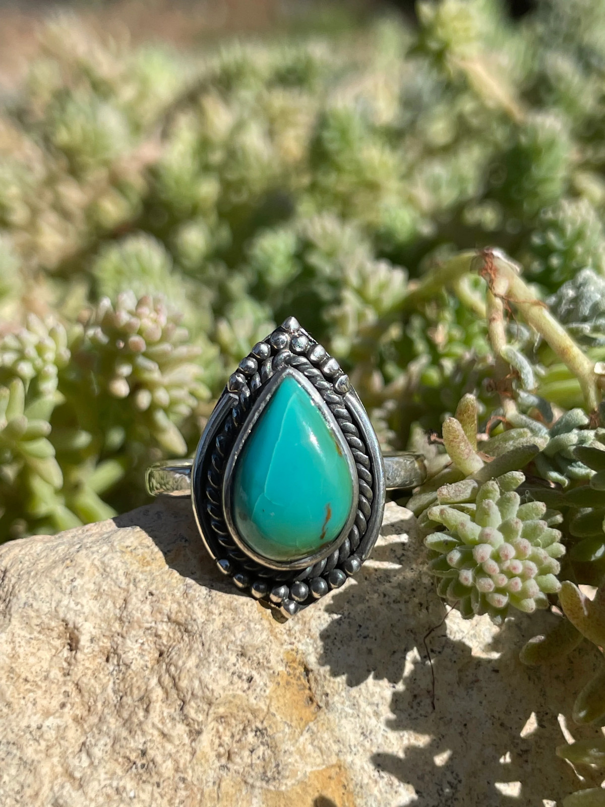 Kingman Turquoise Teardrop Ring Size 8.75 | 925 Sterling Silver Southwest B990