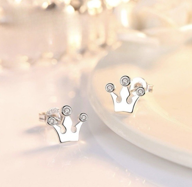 Elegant Sterling Silver CZ Crown Earrings & Silver Filled Ring Size 5 Set