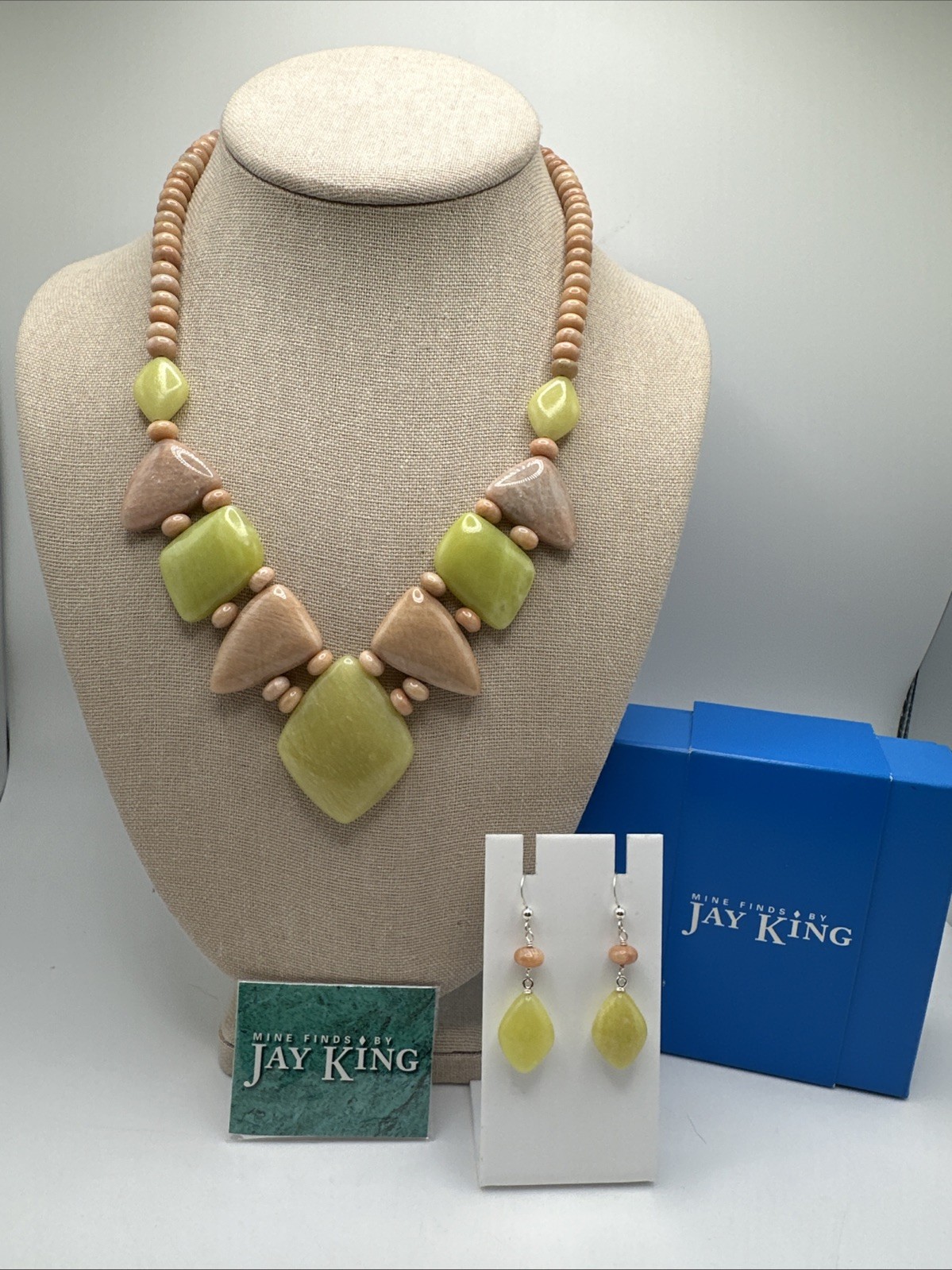 Jay King Madagascar Peach Chalcedony & Yellow Bauhinia 925 Necklace & Earrings