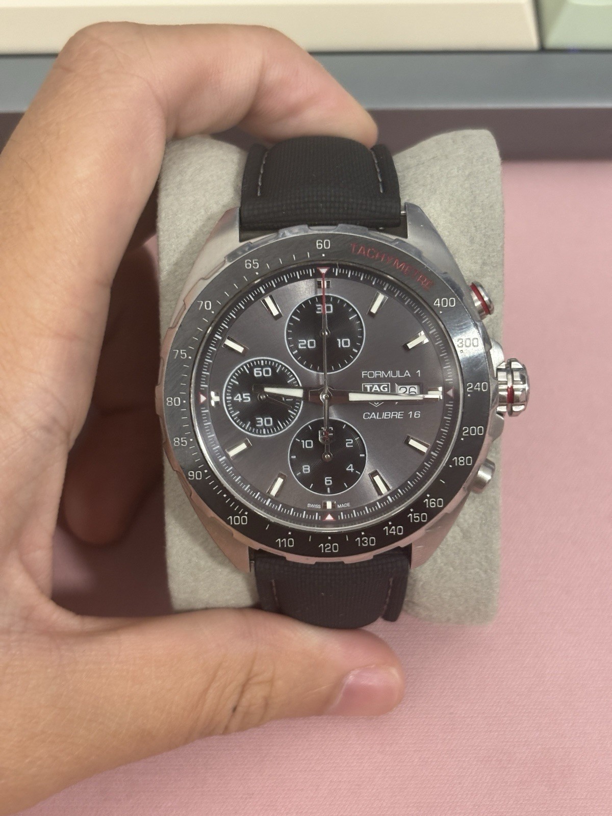 TAG Heuer Formula 1 Men’s Black Watch – CAZ2012 – READ