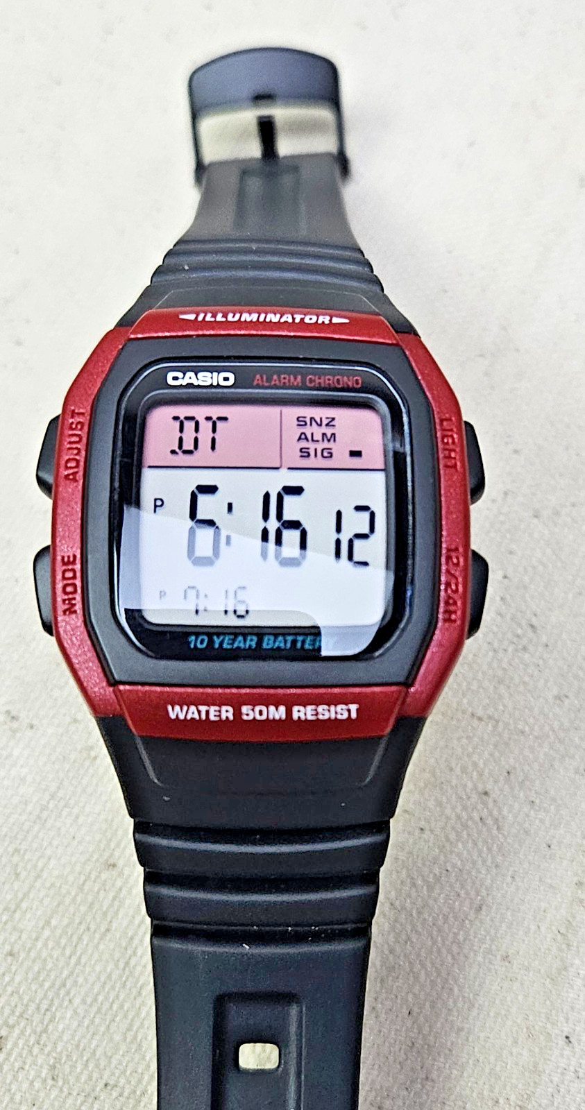 CASIO ILLUMINATOR W-96H RED & BLACK MENS WATCH NEW NEVER WORN