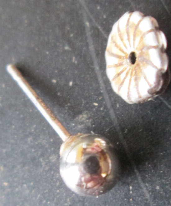 .925 STERLING SILVER BALL EARRING (OR OTHER PIERCED LOCATION) 1/2 GRAM, USED