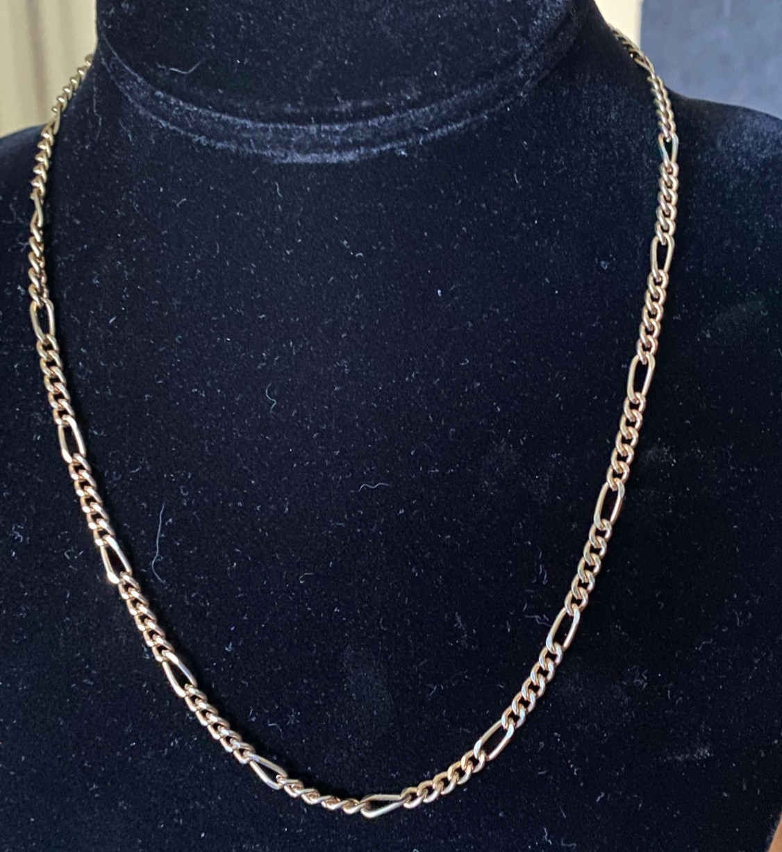 Vintage Gold Tone Flat Figaro Link Chain Necklace Lobster Clasp