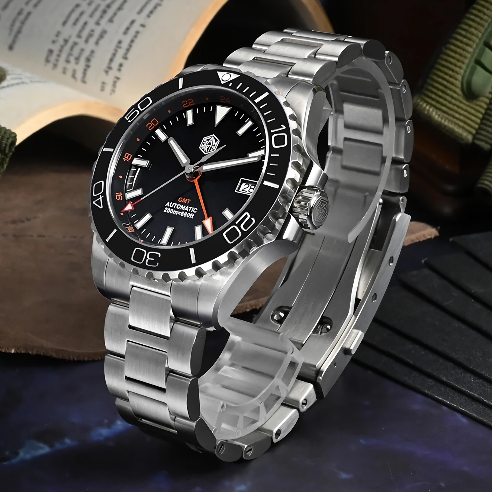 SAN MARTIN SN0136-G GMT Automatic Enamel Dial Stainless Steel 39mm Diver Watch