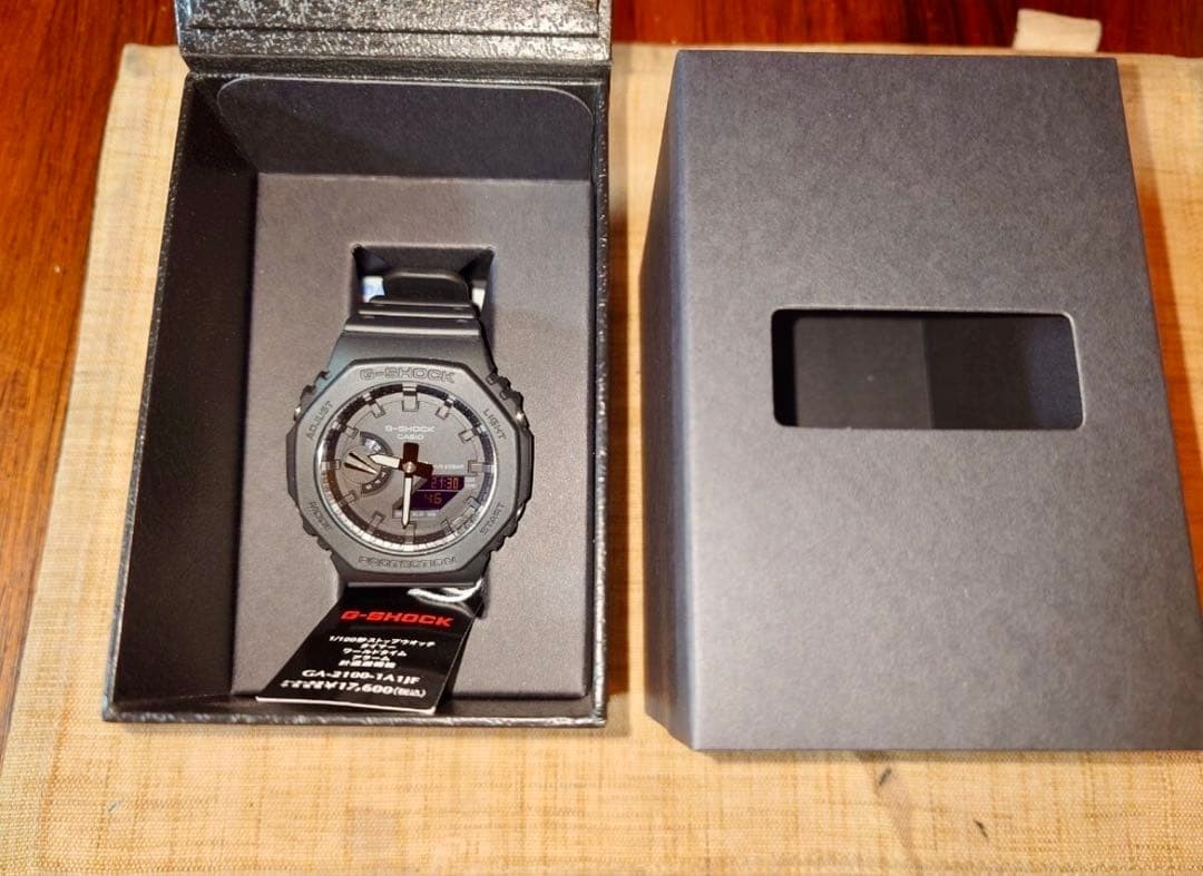 CASIO G-SHOCK GA-2100-1A1JF Watch Box Papers Excellent