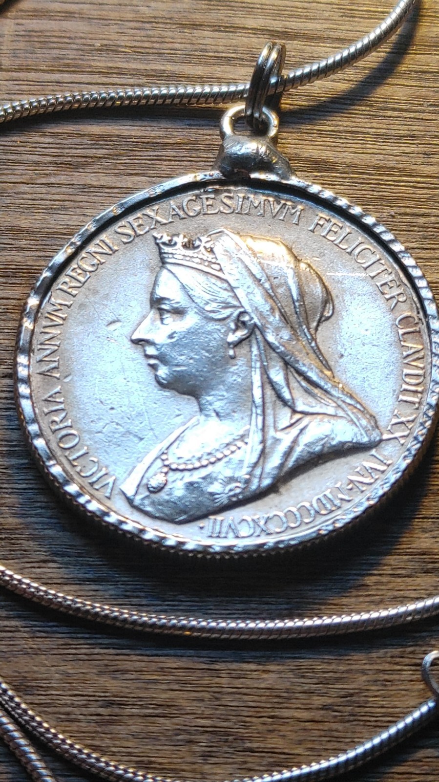 1837-1887 Queen Victoria English Silver Jubilee Pendant 28″ Sterling Snake Chain